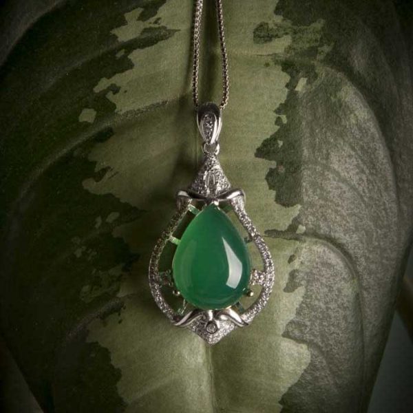 Artina Necklace