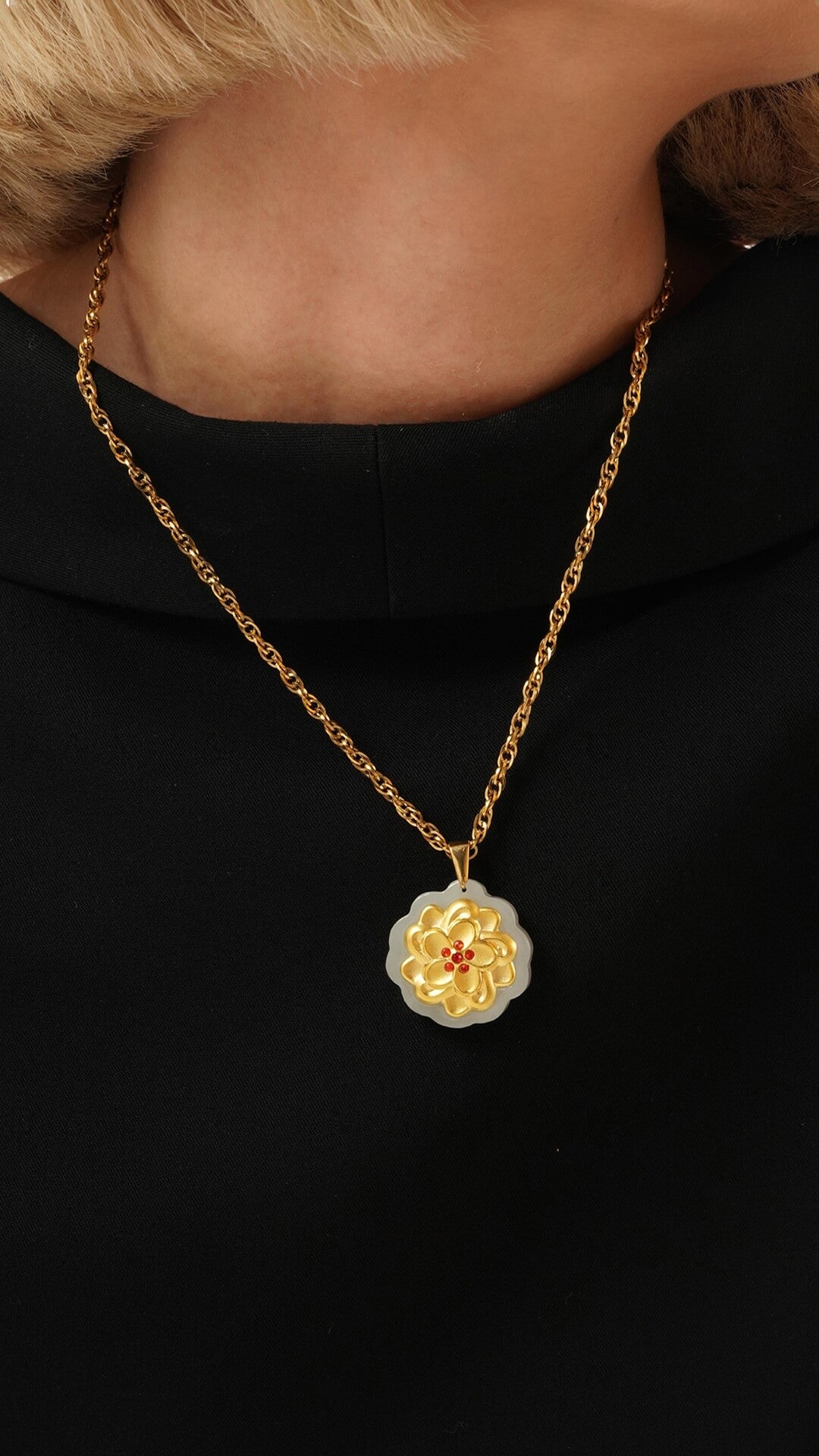 Robina Necklace